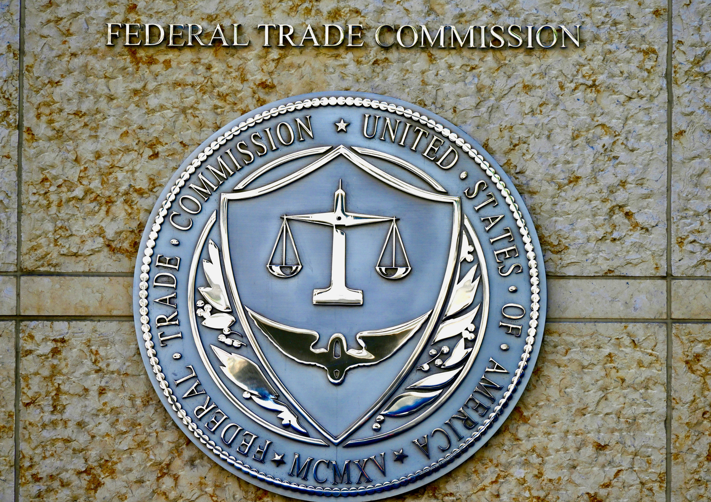 USA against censorship & espionage: Now the FTC is targeting Big Tech