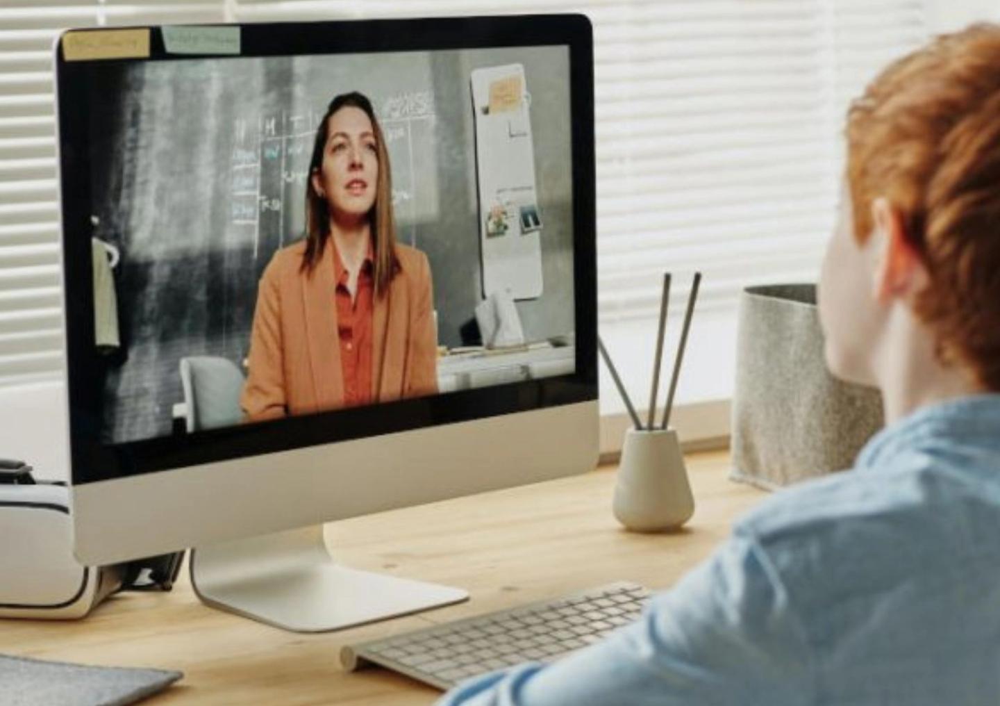 Tug-of-war over Microsoft Teams in schools