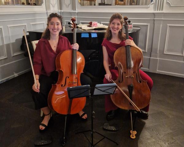 Cellists & Sisters bei der EVAC-Veranstaltung