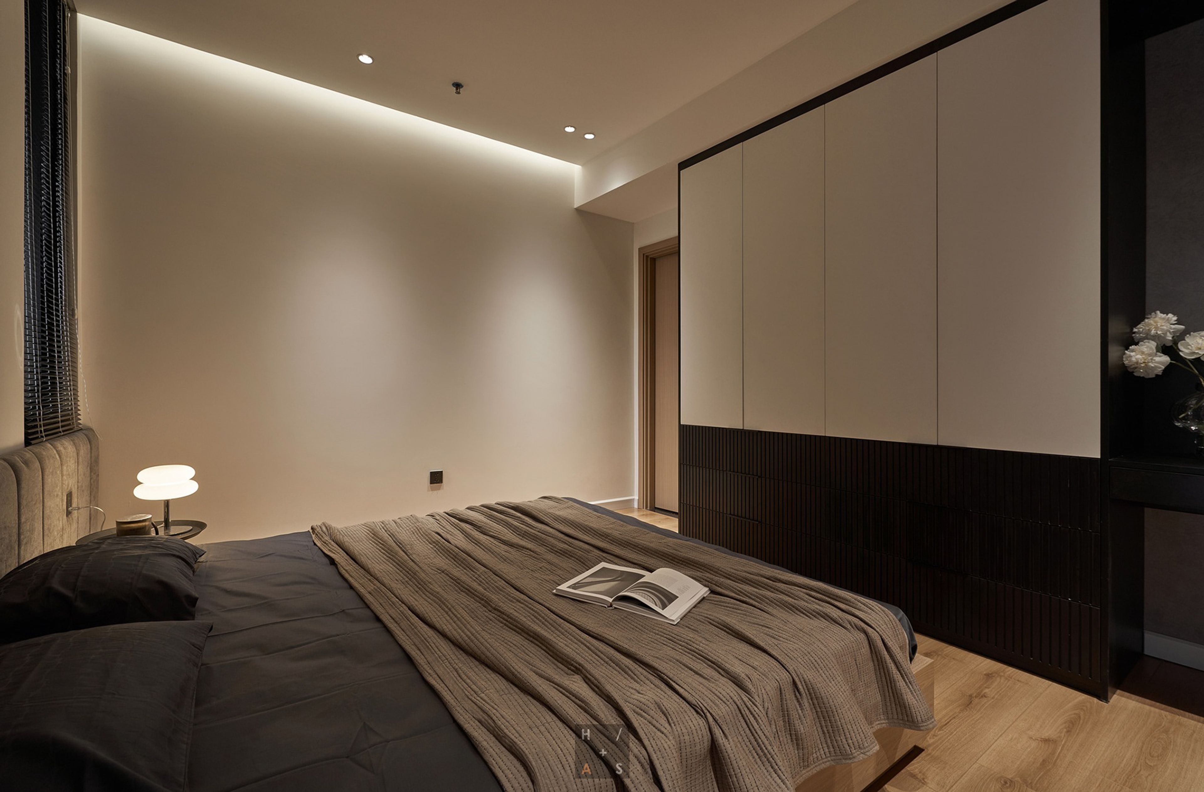 1702 Apartment