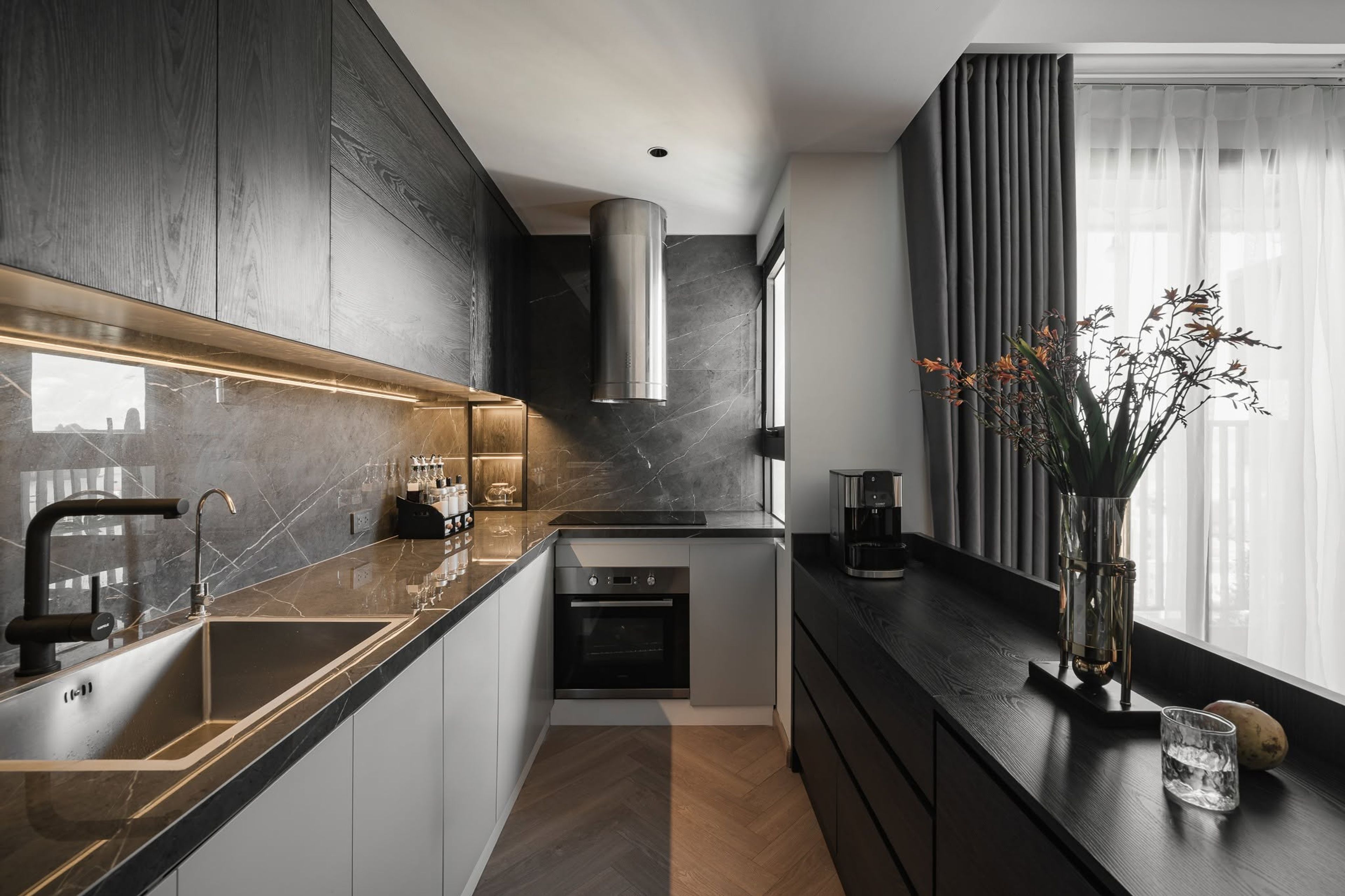 Ha Long Apartment