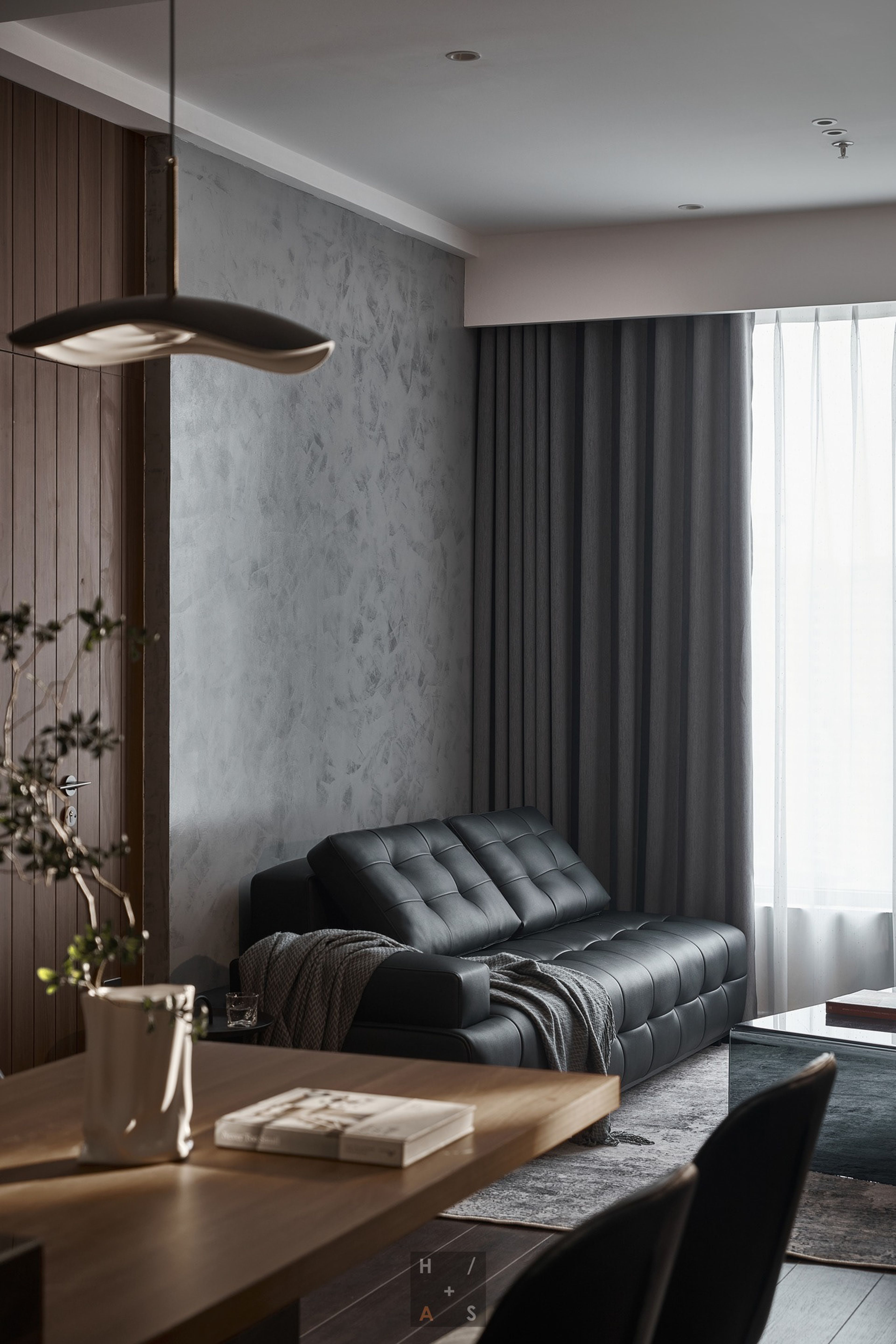 2002 Apartment