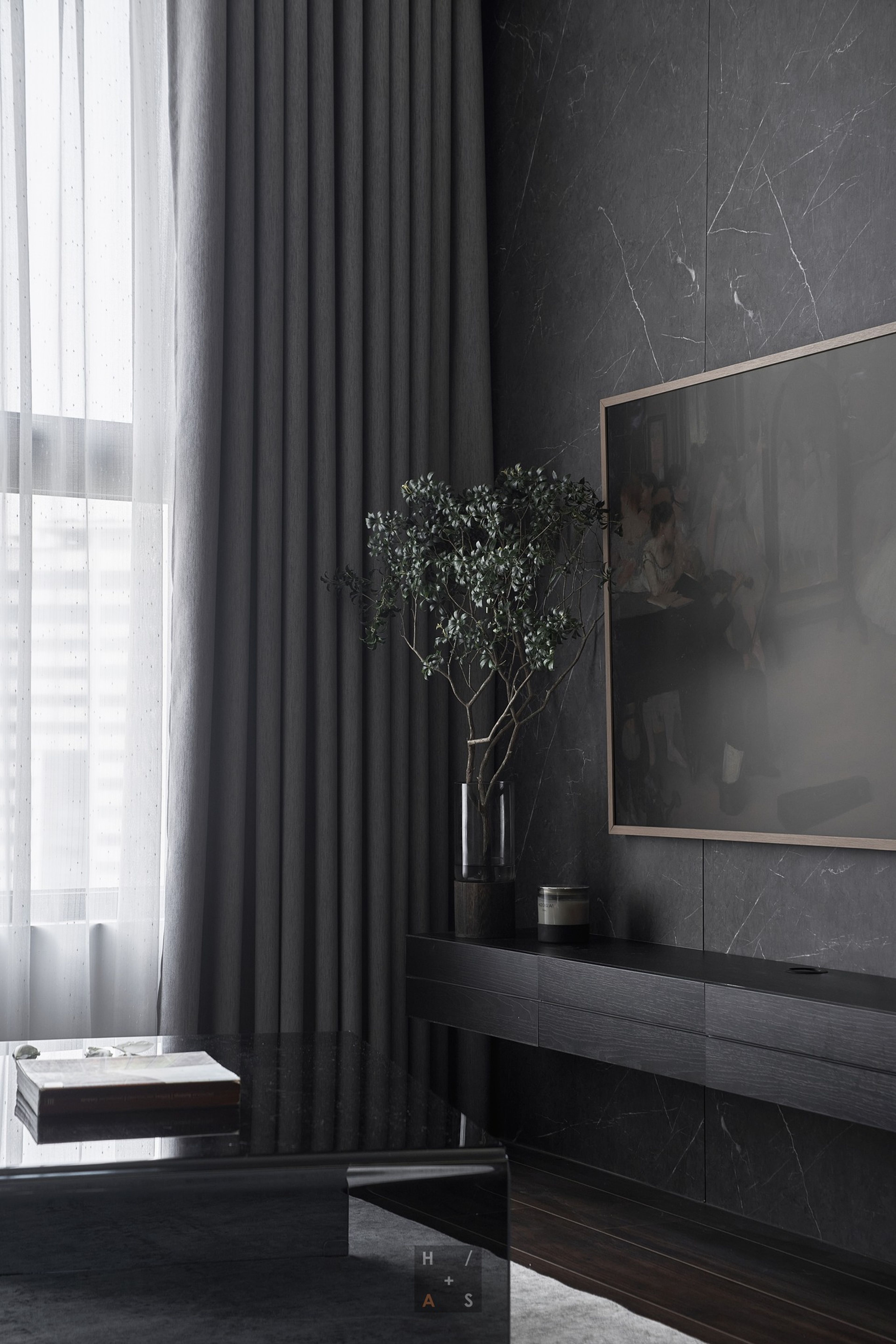 2002 Apartment