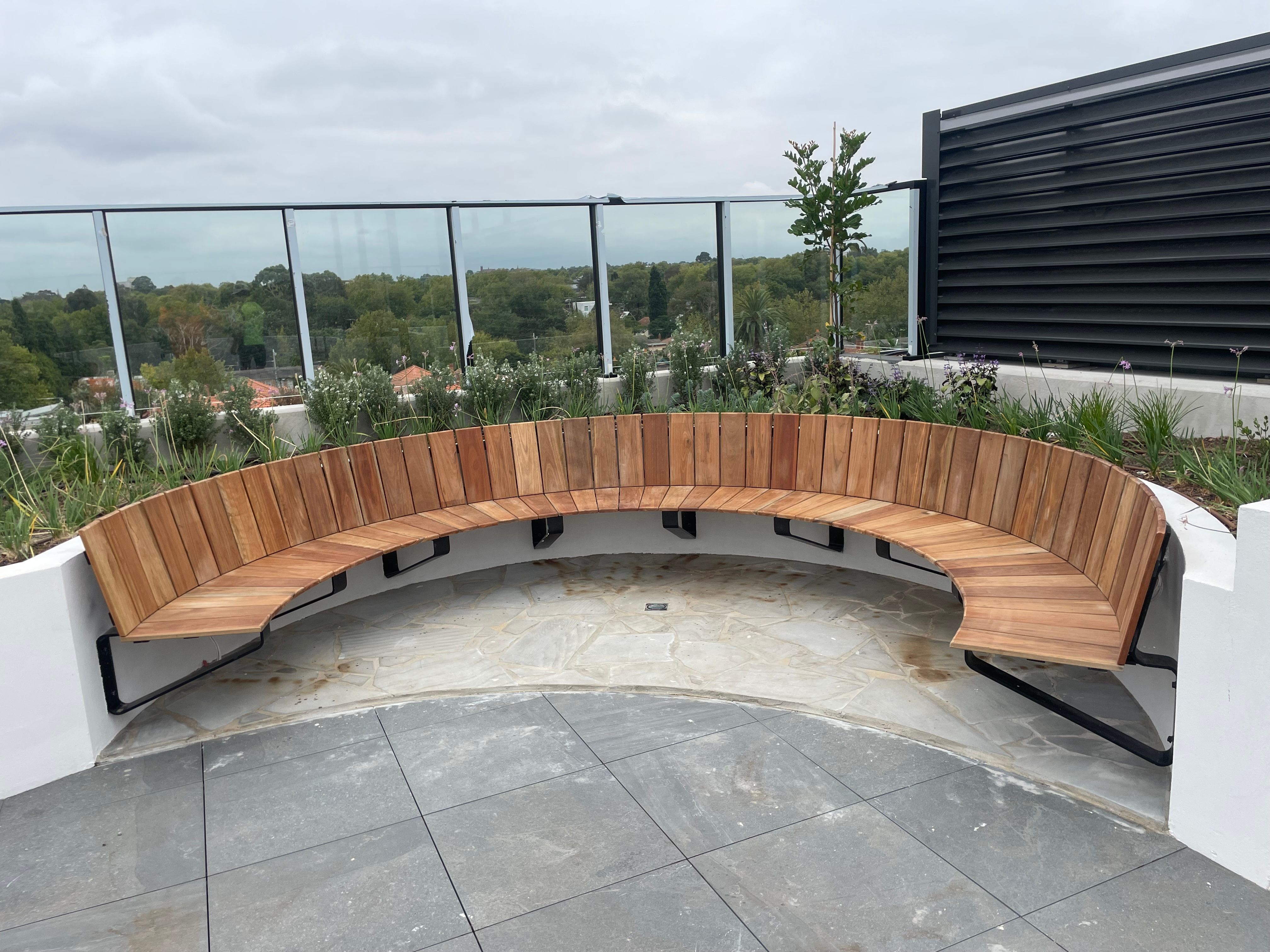 Bench top seats in Alphington