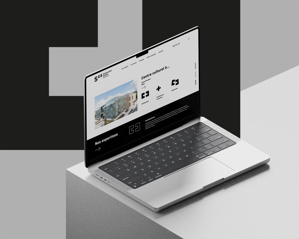 Splus - Website