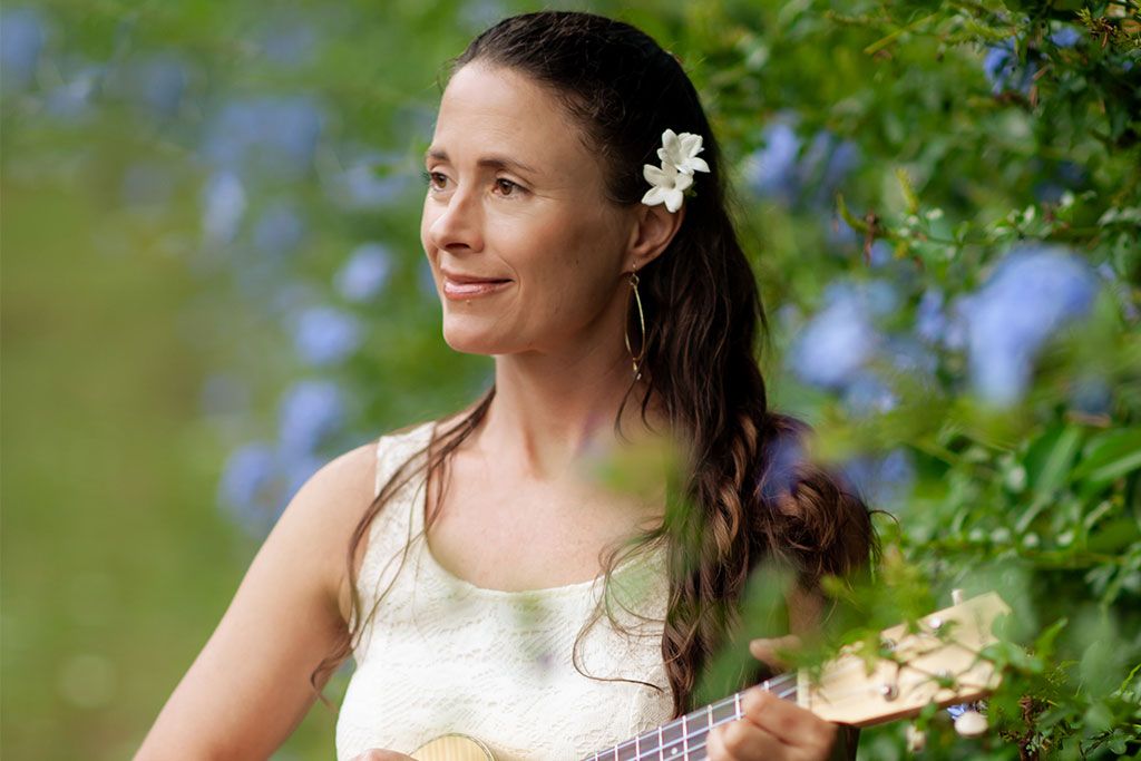 Aimee Brown - Embrace of Aloha - Kauaʻi Hawaii Weddings