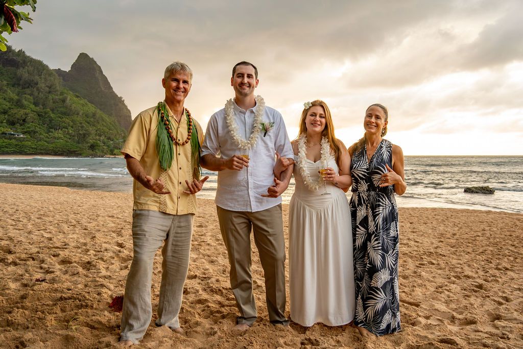Embrace of Aloha - Kauaʻi Wedding