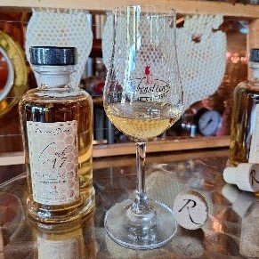 Cask 17 - Honigbrand im Rumfass