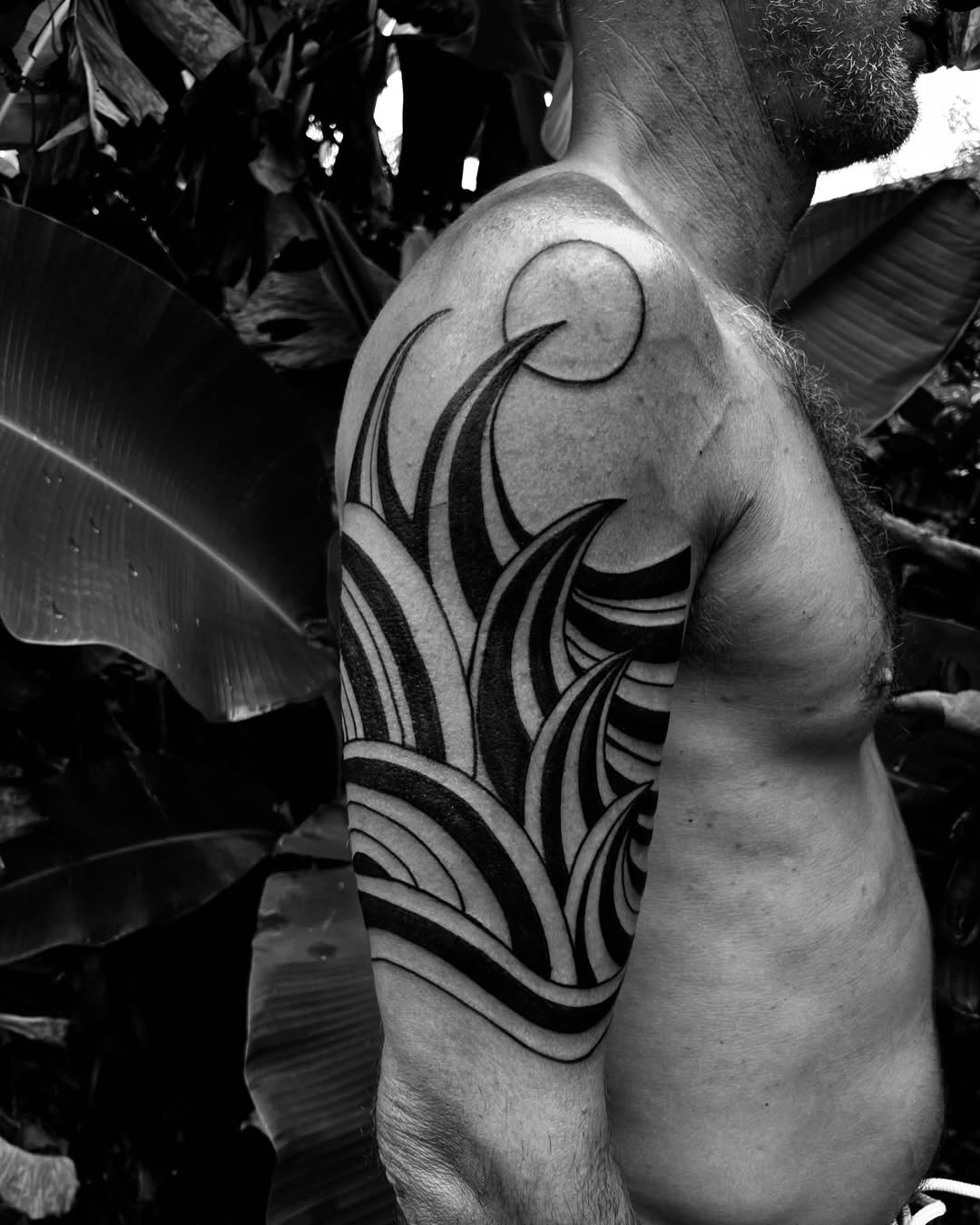 Tatuagem Braço Ondas — tatuagem por Oberdam Eltz