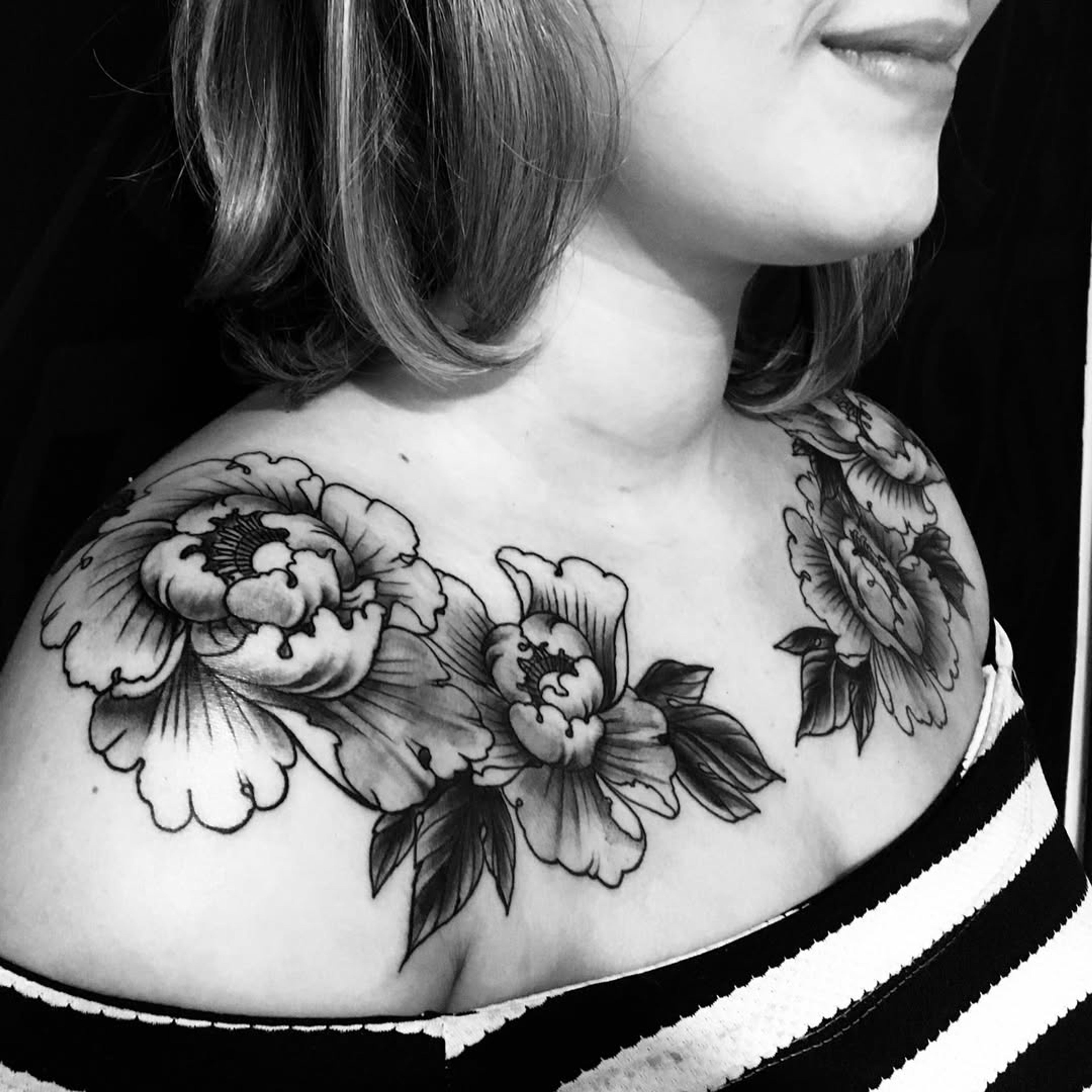 Tatuagem Black Flores — tatuagem por Oberdam Eltz