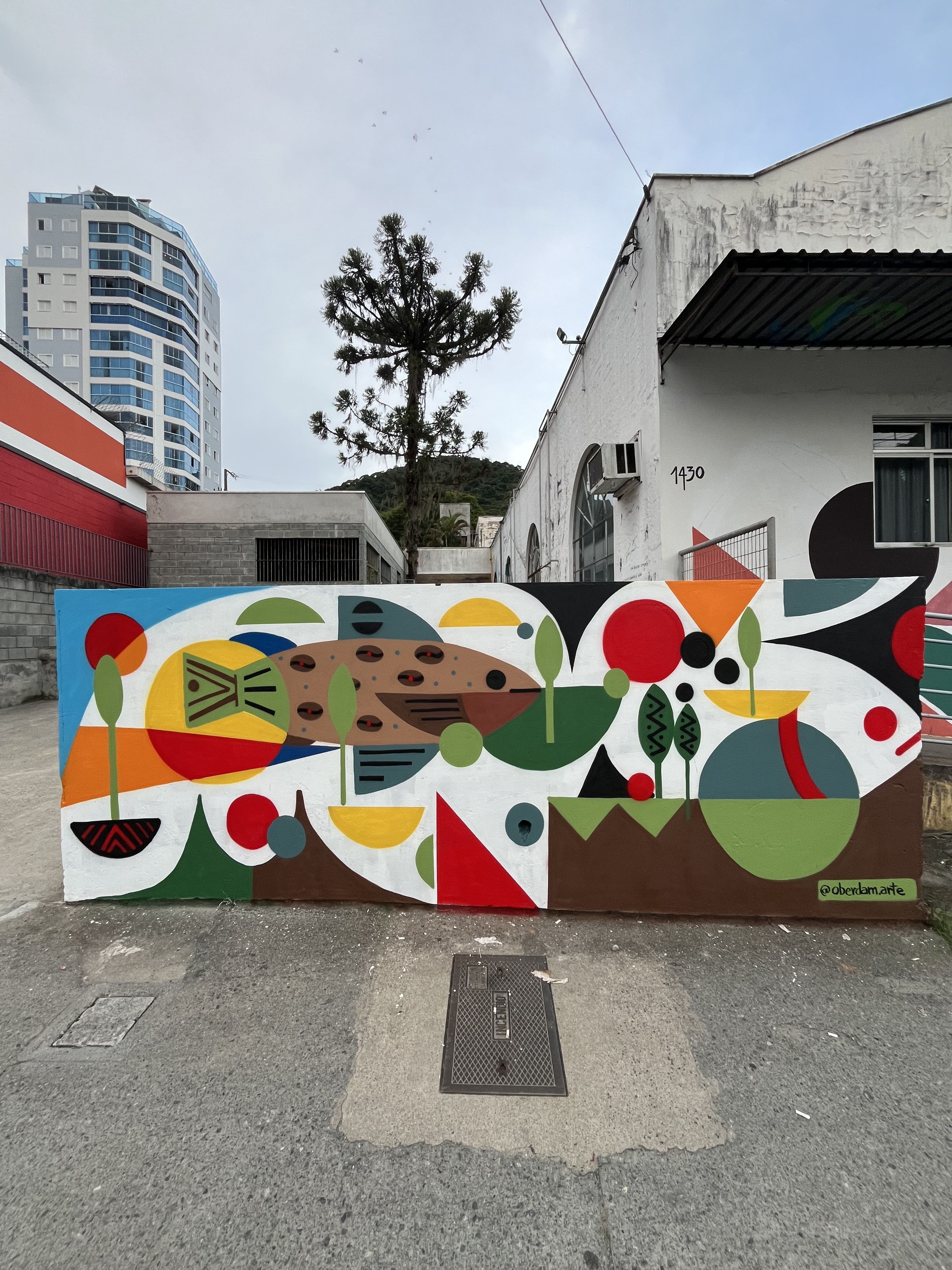 Mural Colorido Geometria — mural por Oberdam Eltz