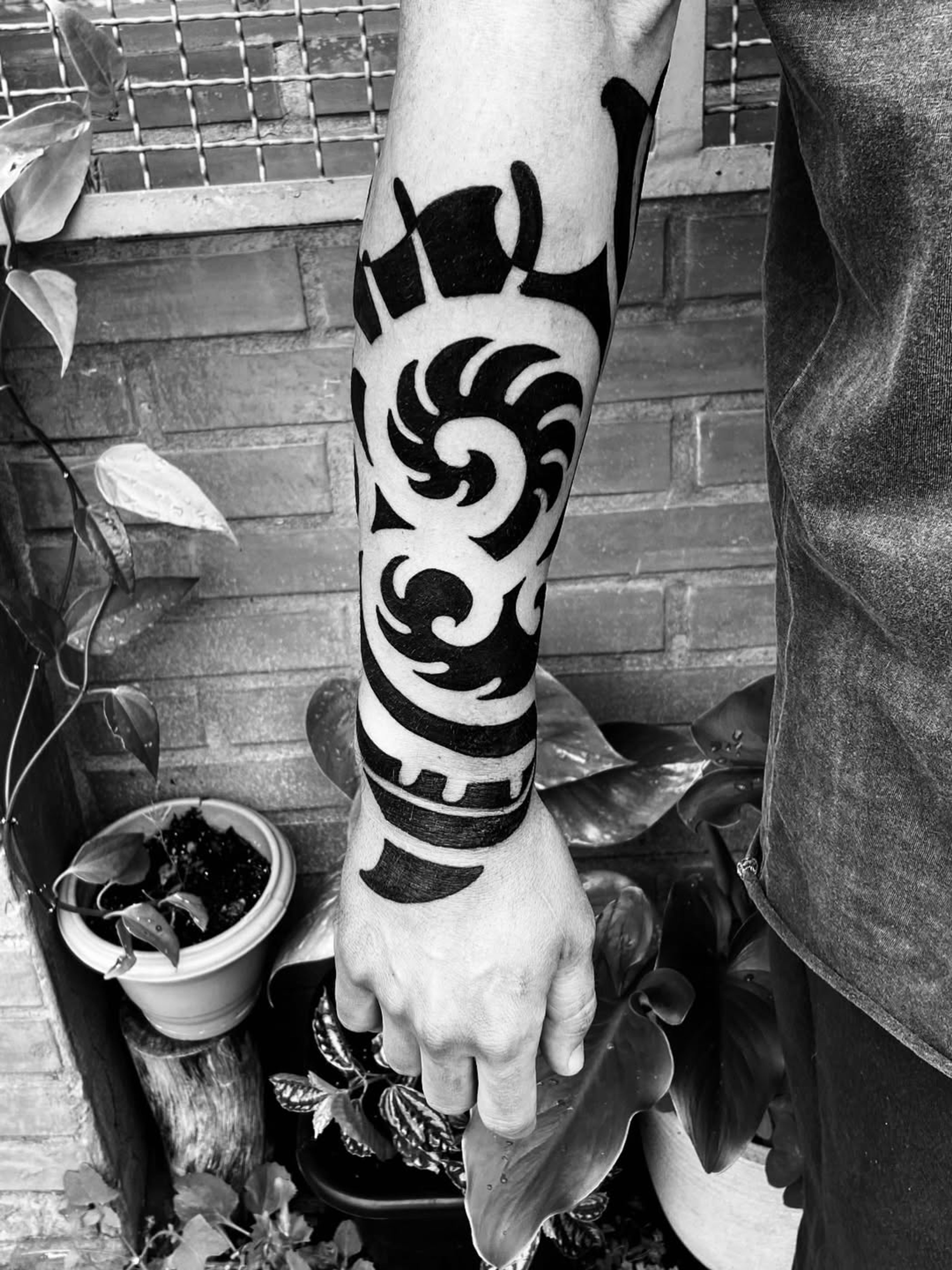 Tatuagem Black Work Braço — tatuagem por Oberdam Eltz