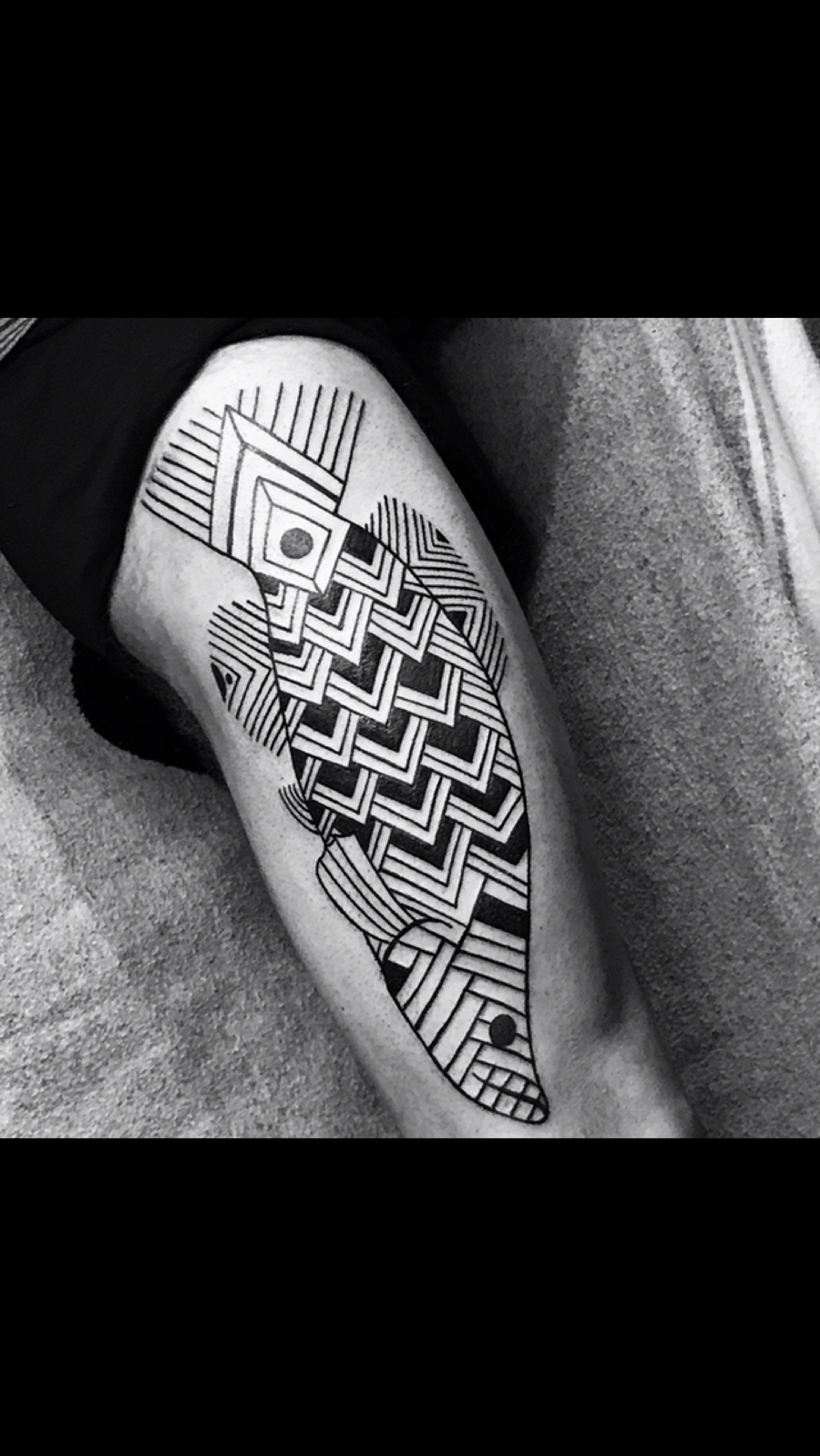 Tatuagem Peixe na Coxa — tatuagem por Oberdam Eltz