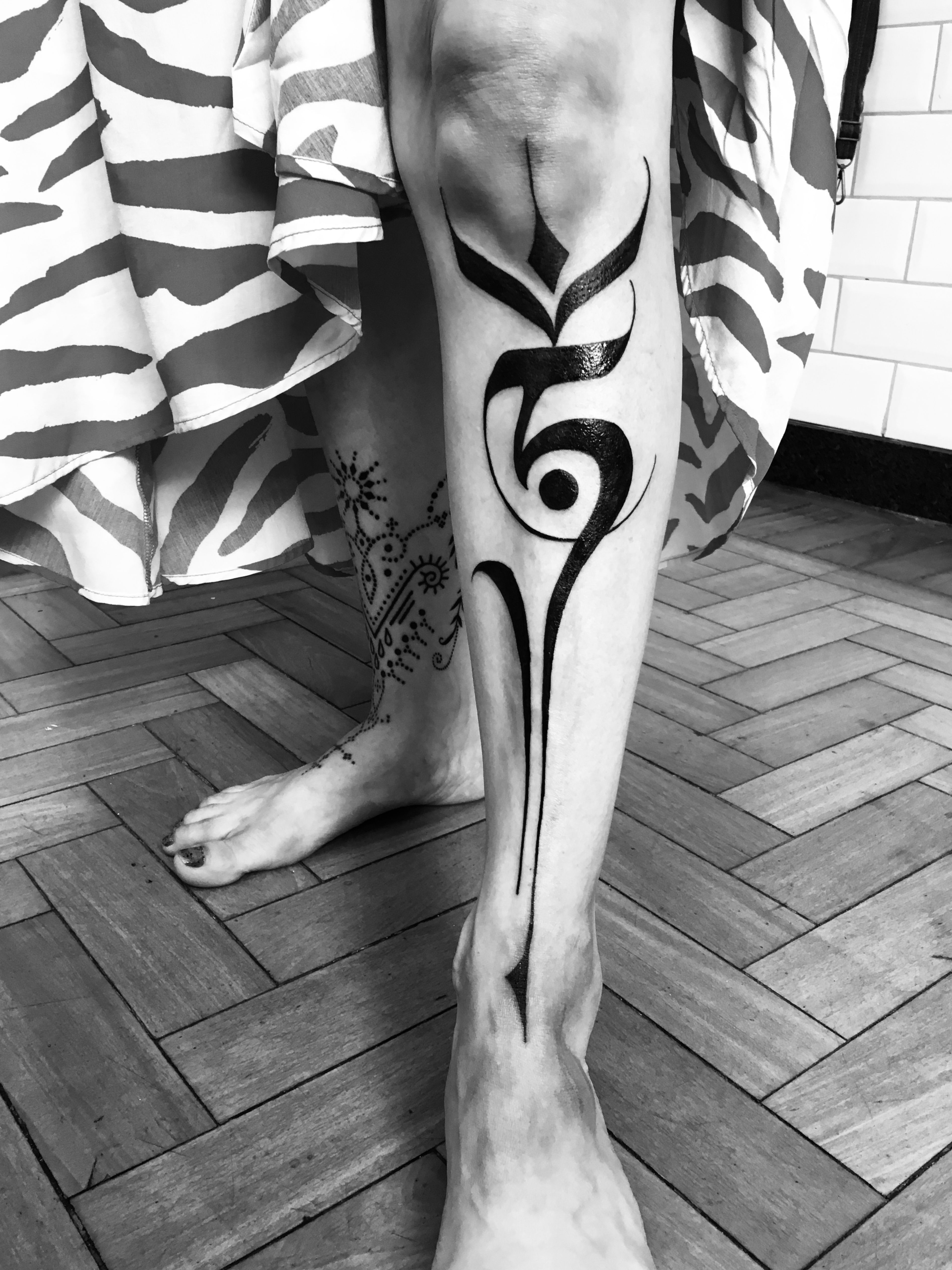 Tatuagem na Canela — tatuagem por Oberdam Eltz