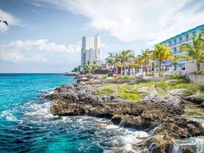 Exclusive Cozumel Caribbean Escape 1