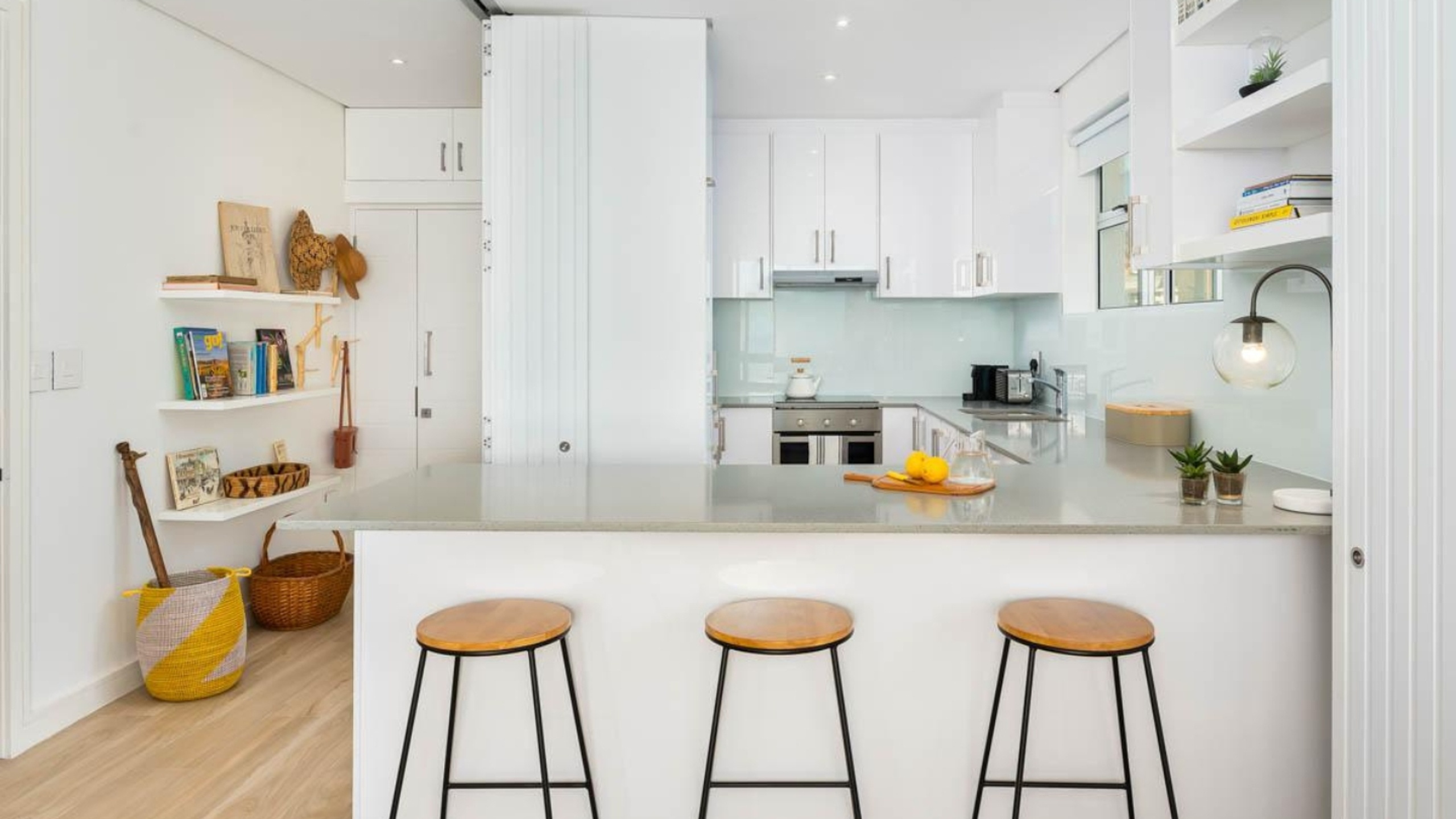 Bantry Bay Cape Town Private Residence With Choice Of Tour For (4).5