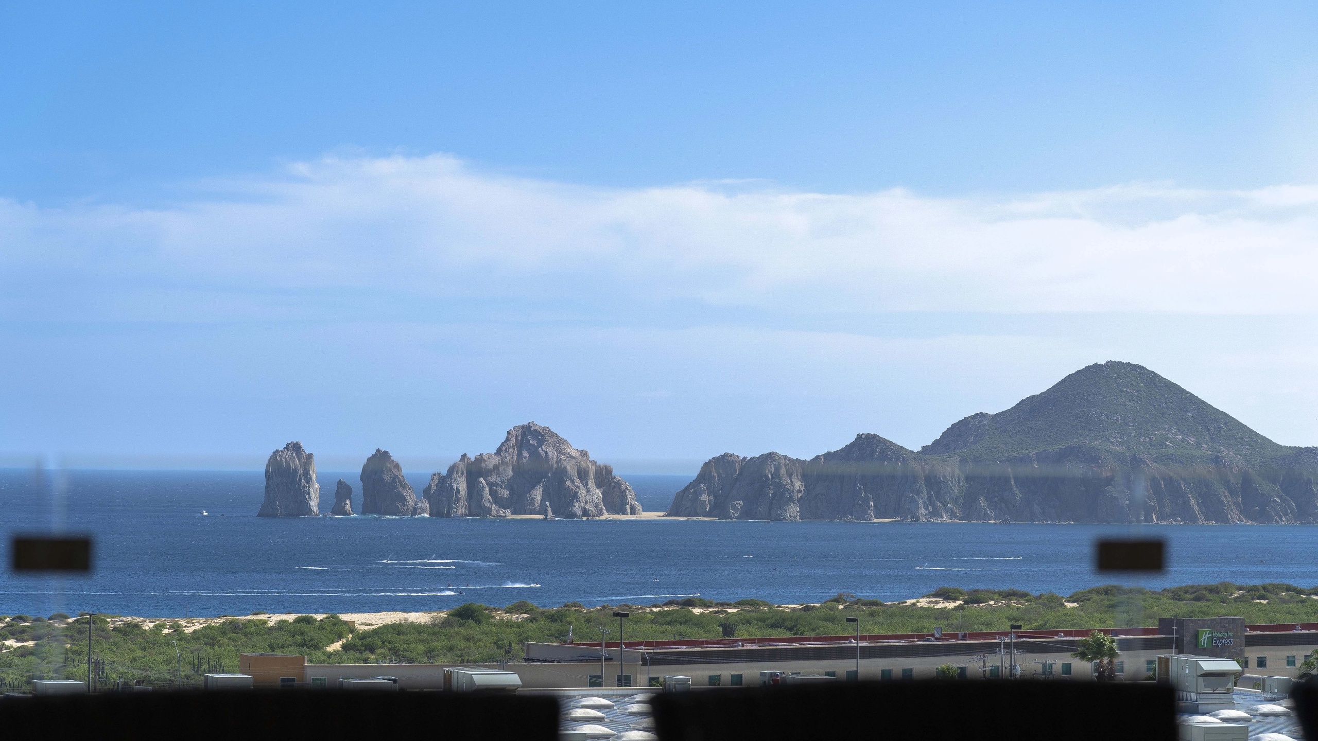 Cabo Vistas Escape 25