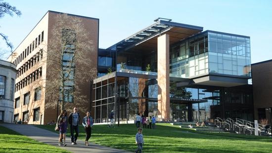 Why your university needs an EA group (and why you should start it)