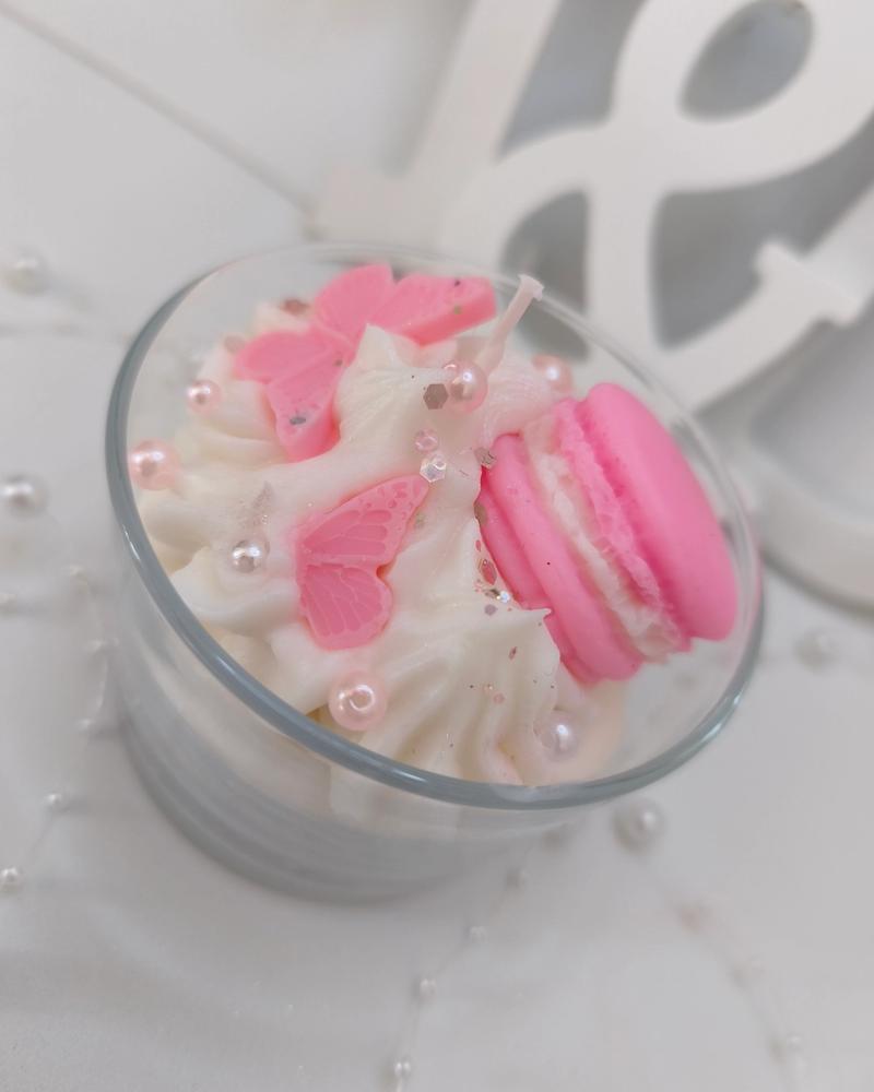 Vela Pequeña — Con adornos delicados y cuencas. Aroma a flor de algodón
