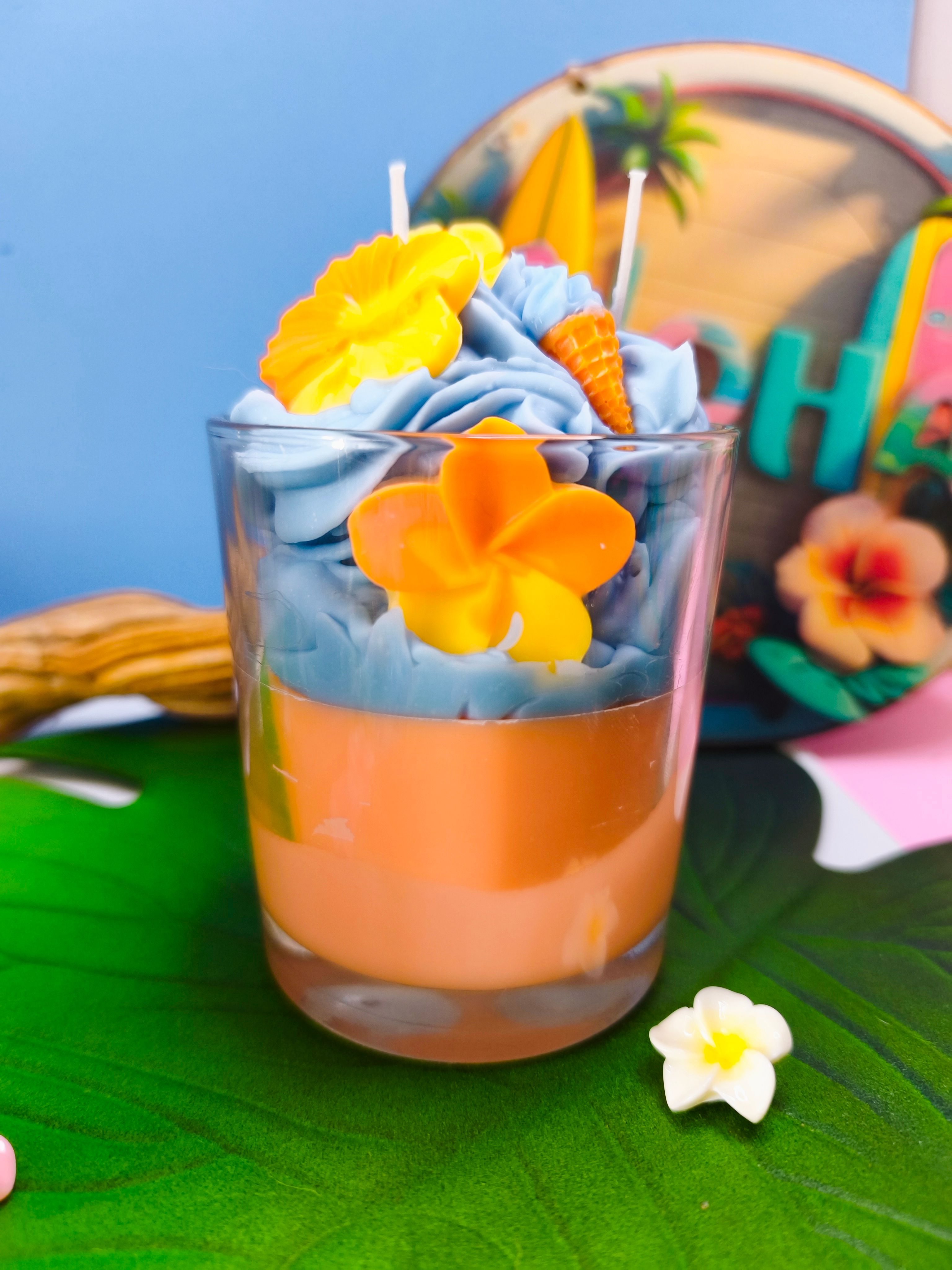 Vela Mediana MAUI - Con aroma a flores exóticas 