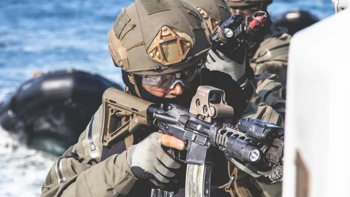 Danish Frogmen (Frømandskorpset) - Citizen Aqualand JP2000-08E