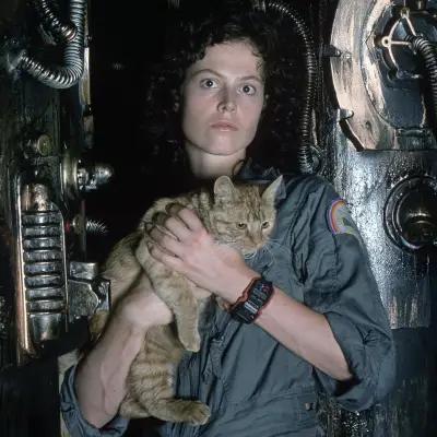 Casio F100 - Alien - Ellen Ripley