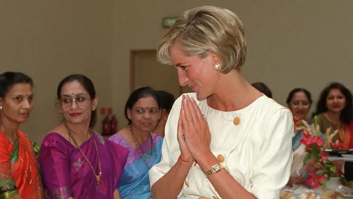 Princess Diana - Cartier Tank Française