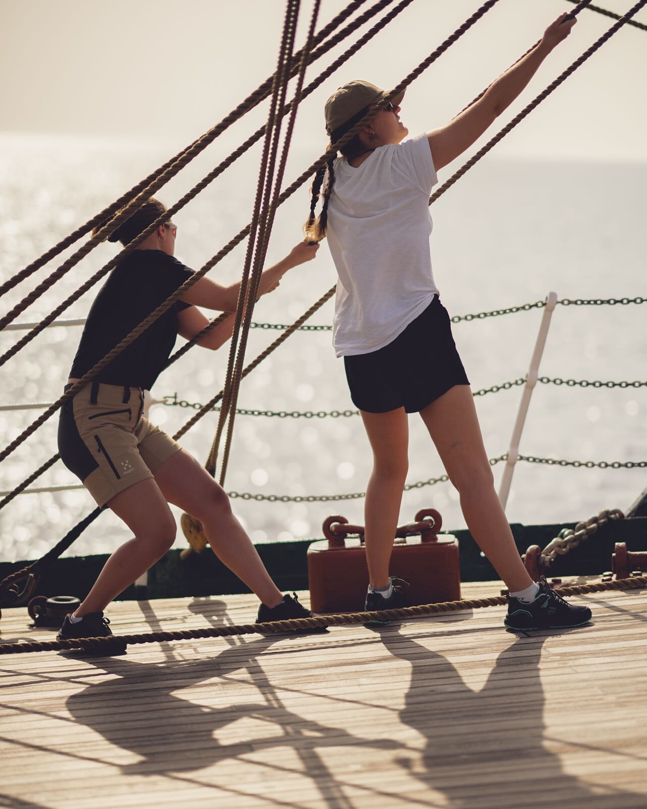 On the way to the Azores. Photo: Matteo Baratella
