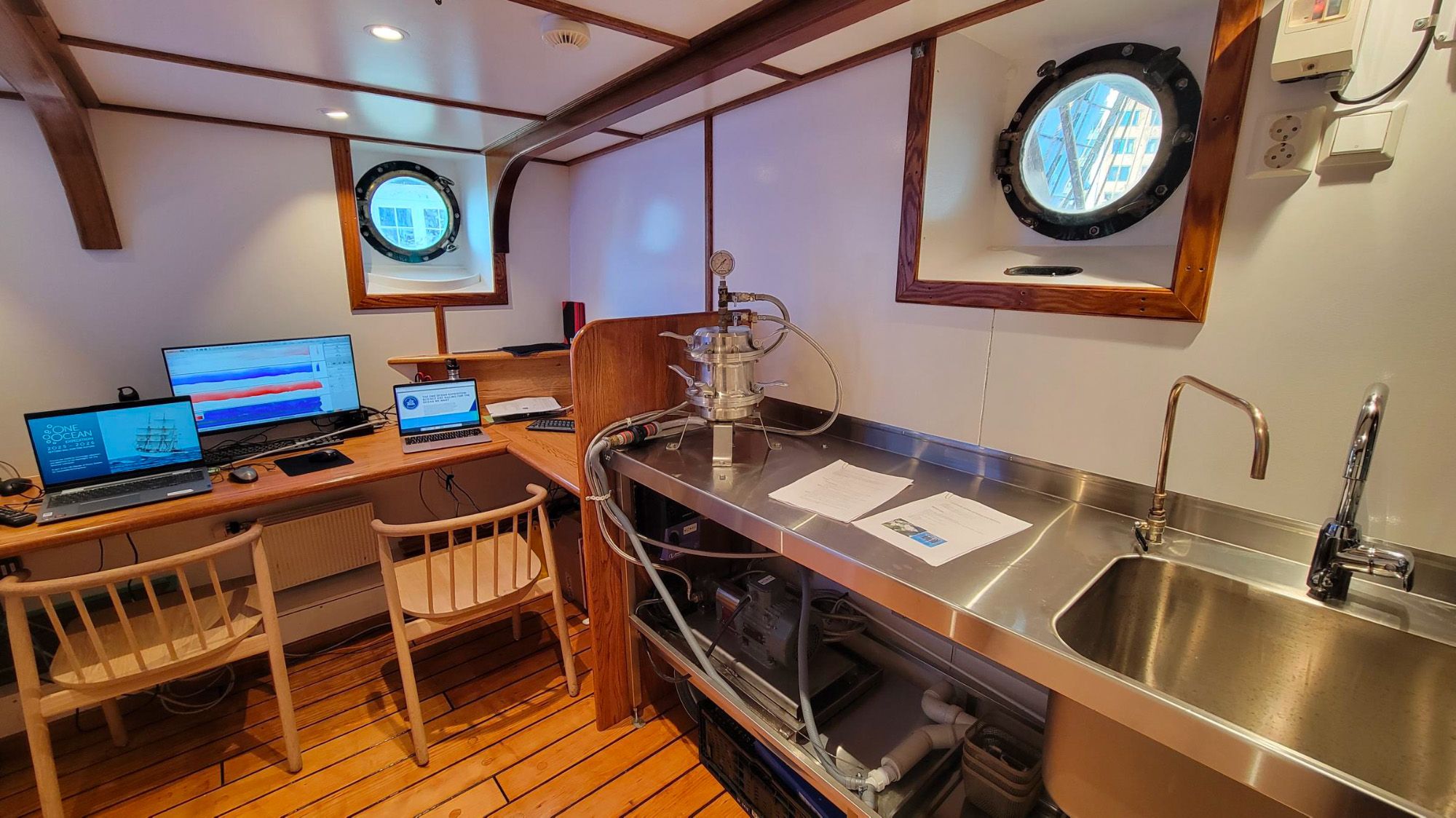 The lab. Photo: One Ocean Expedition
