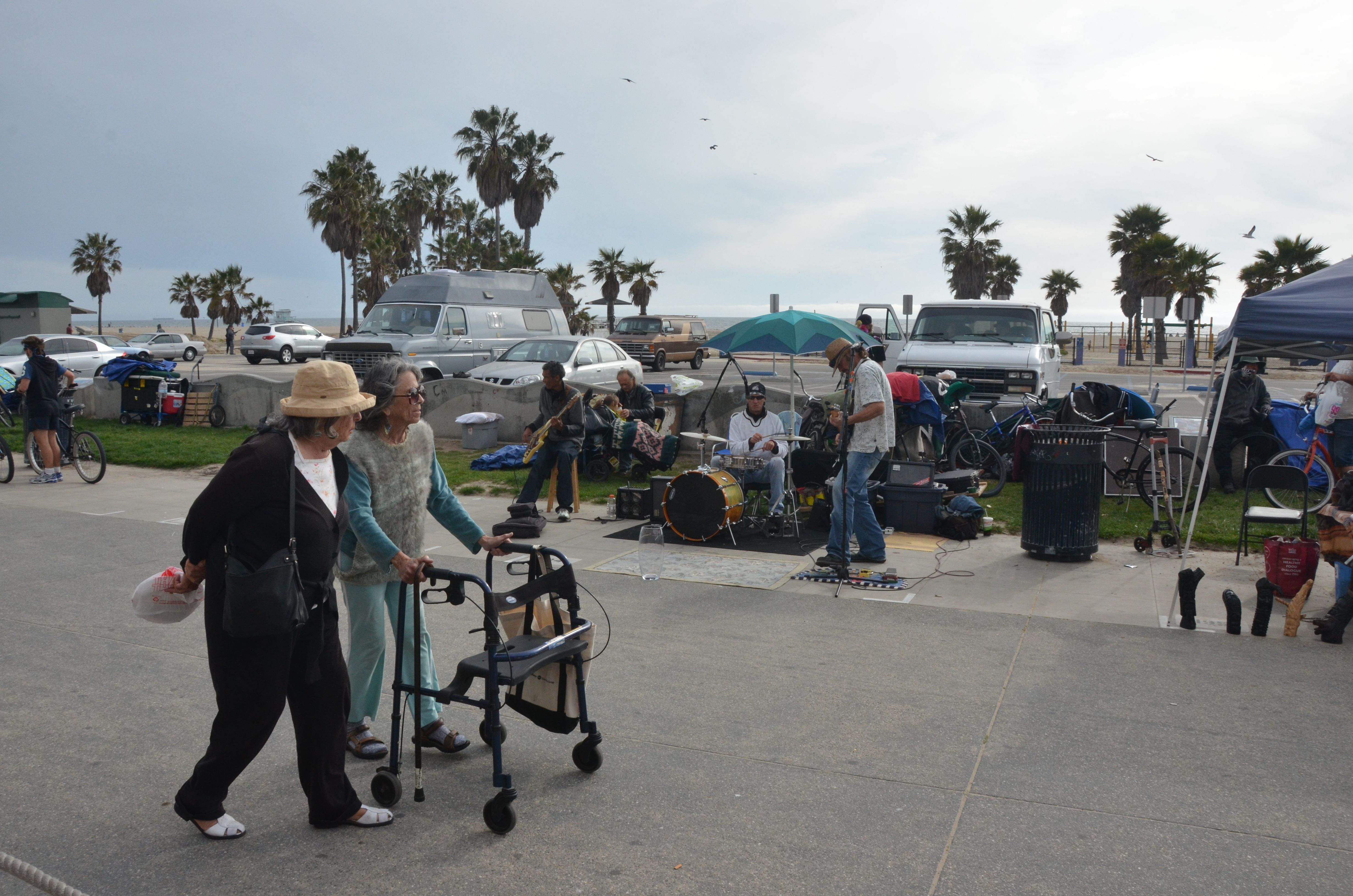 Venice Beach. Once a hippie-heaven, now most of all a tourist destination. Photo: Ronald Toppe
