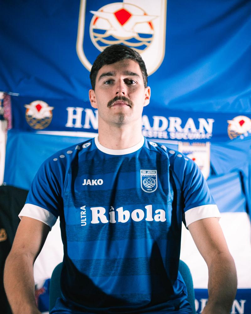 Deni Čavar