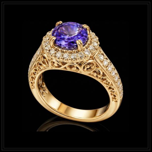 Round Tanzanite
Set with
Small White Diamonds