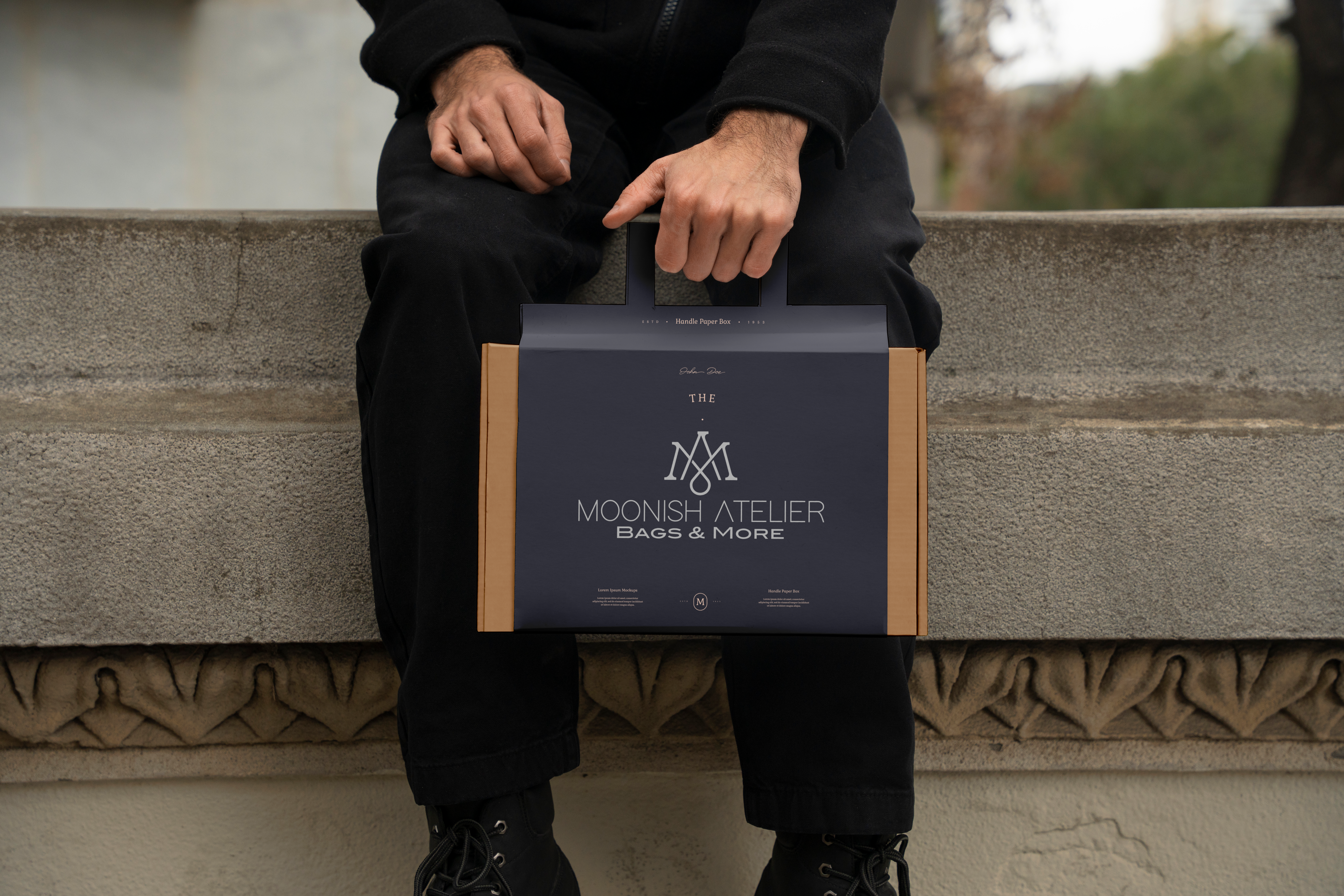 Moonish Atelier Logo Tasarımı