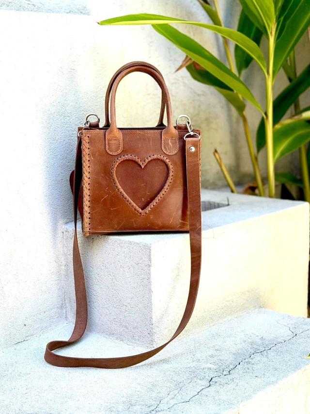 CARTERA CORAZON DE CARAMELO - imagen 1