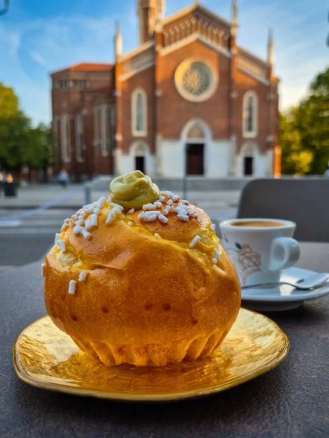 Una colazione con vista, nel cuore di Santa Valeria Da Lampo di Dolcezza puoi iniziare la giornata tra arte,…