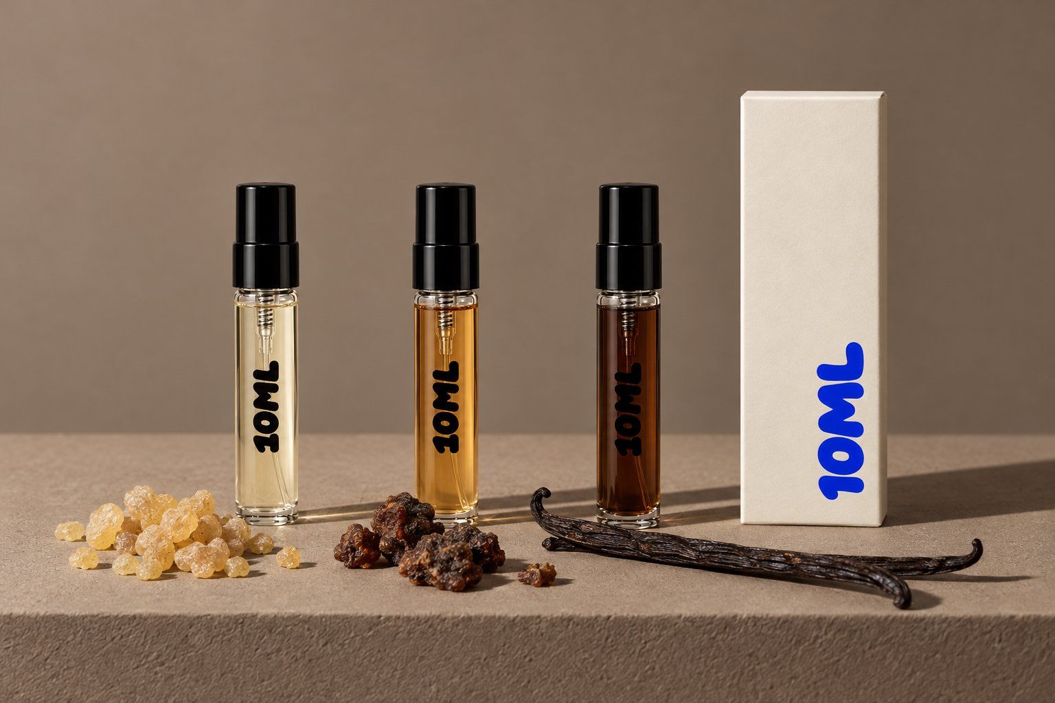 Τρία decant 10ML των 3ml με αρώματα λιβανιού, με χρυσά δάκρυα λιβανιού, σκούρα ρητίνη σμύρνας και λοβούς βανίλιας