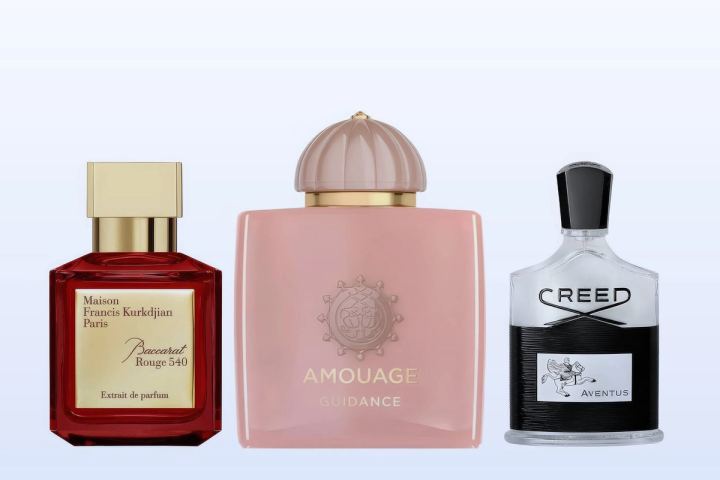 Baccarat Rouge 540 Extrait, Guidance ja Aventus -pullot vierekkäin vaaleansinisellä taustalla