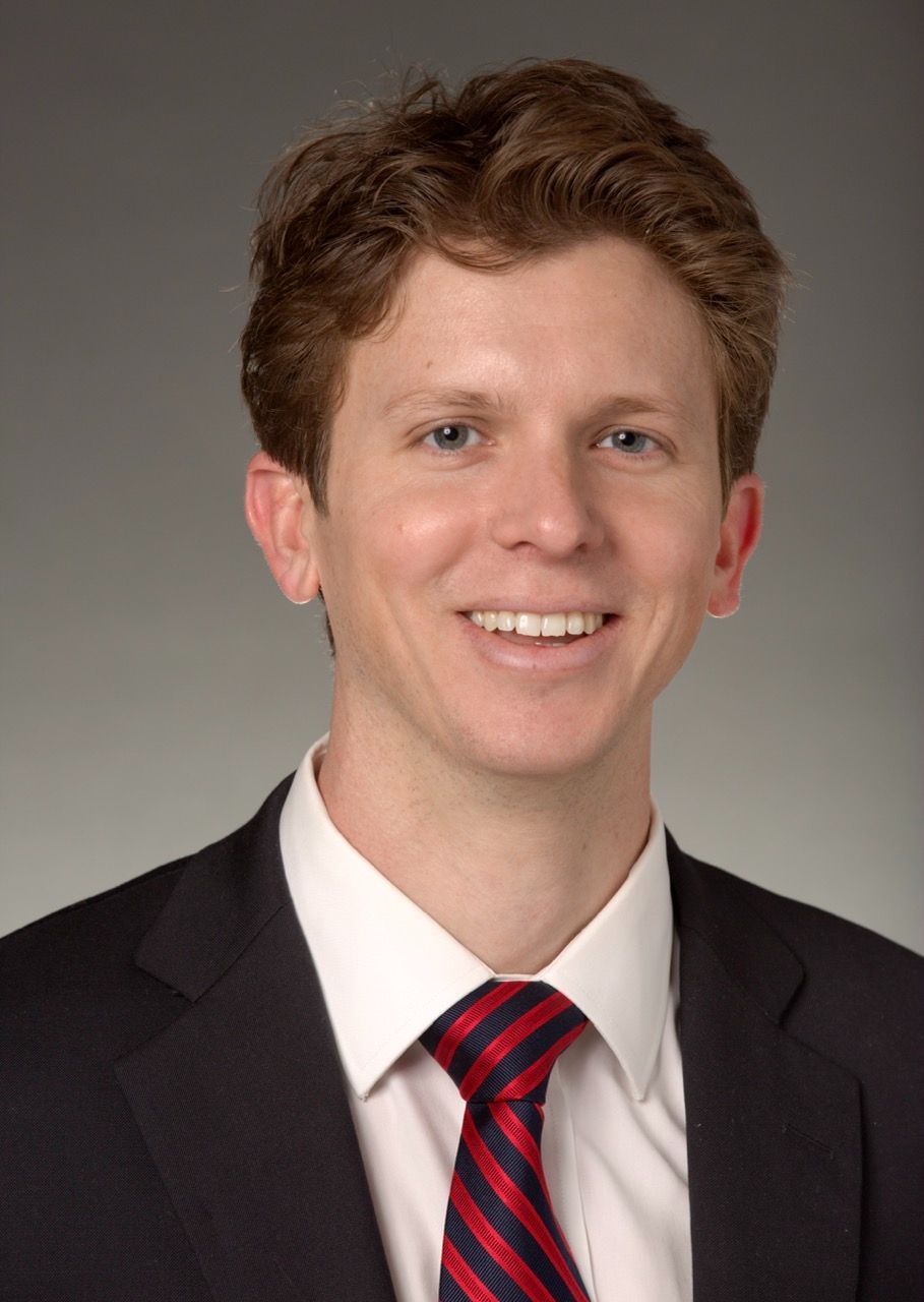 Dr. Stanley Hollmig, Chief Dermatology Advisor at PROVEN Skincare.