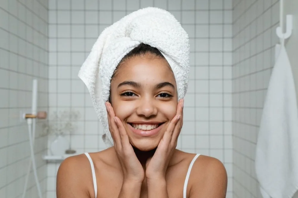 How to Keep Skin Young: 8 Easy Ways — PROVEN personalized skincare
