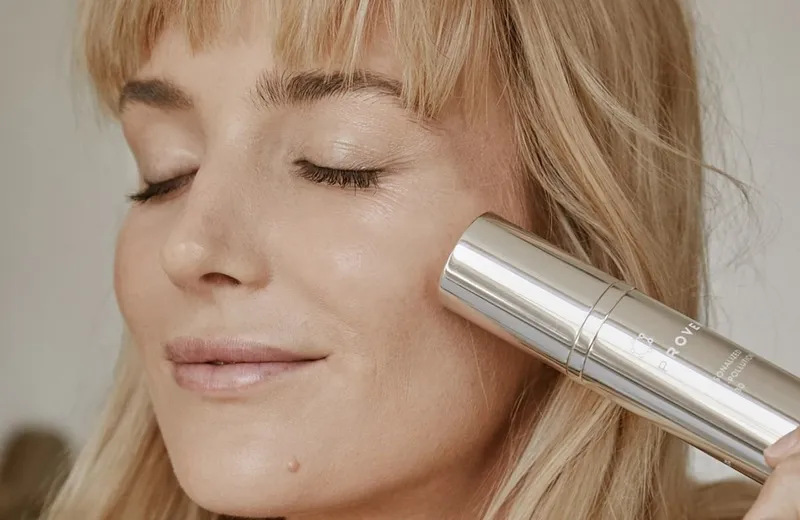 What Causes Cheek Acne And How To Treat It?