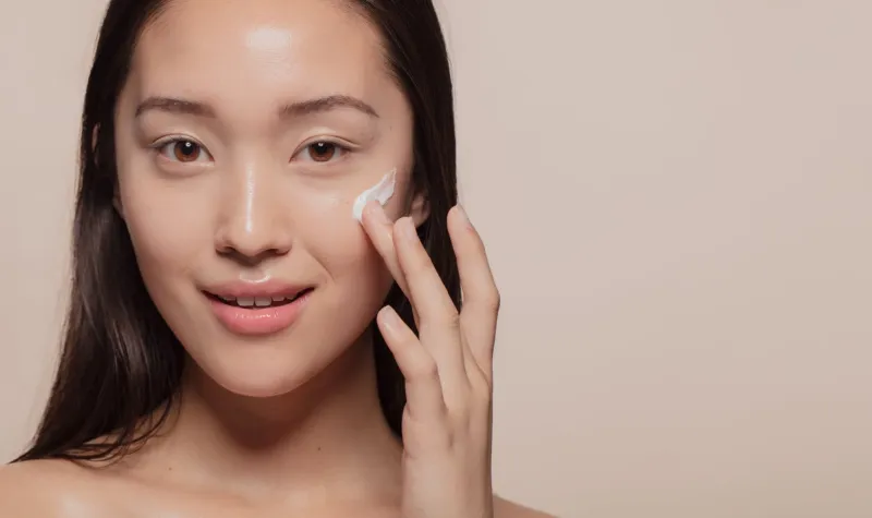 Tretinoin vs Adapalene: Which is Better?