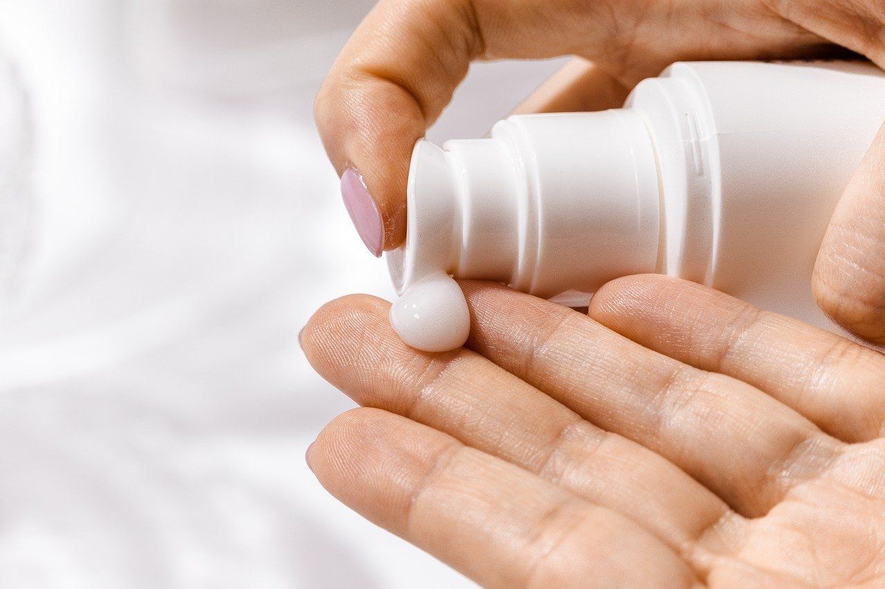 Image of Can You Use Expired Sunscreen? Sunscreen’s Shelf Life Explained