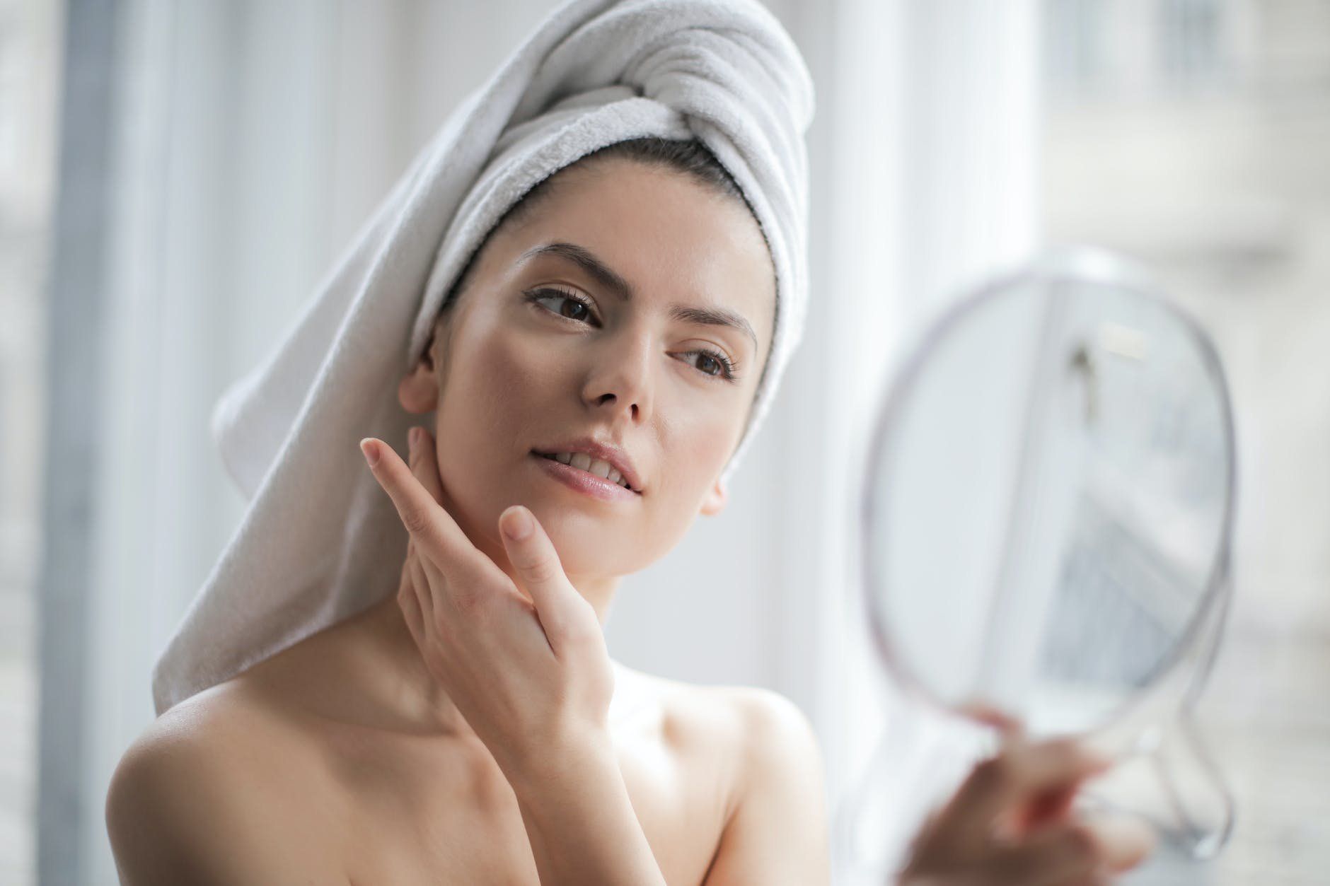 Image of Does Alcohol Cause Acne Breakouts?