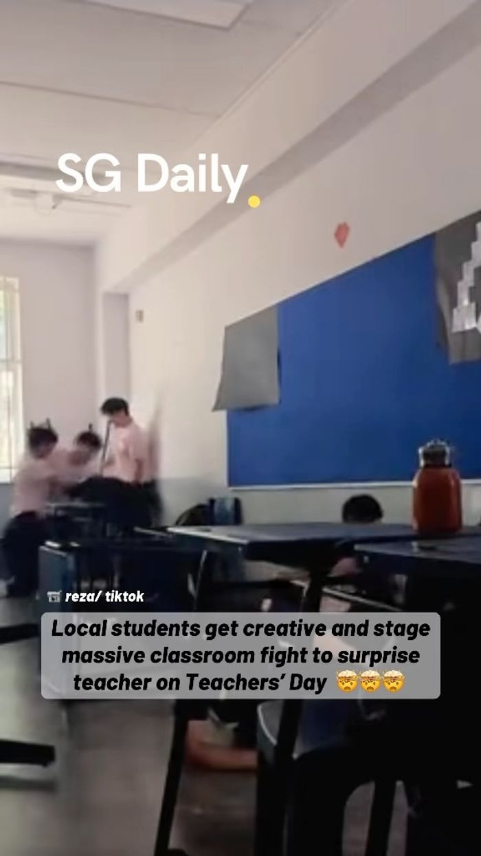 Local students stage massive classroom fight to surprise teacher on Teachers' Day