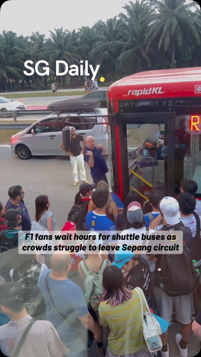 F1 Fans Wait Hours for Shuttle Buses as Crowds Struggle to Leave Sepang Circuit