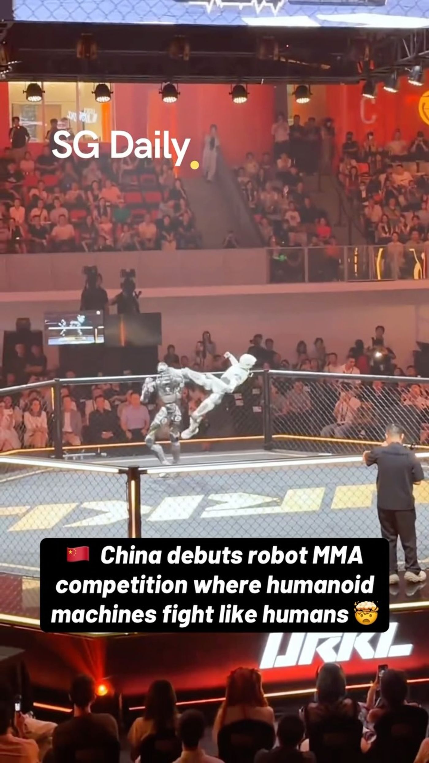 China debuts robot MMA competition where humanoid machines fight