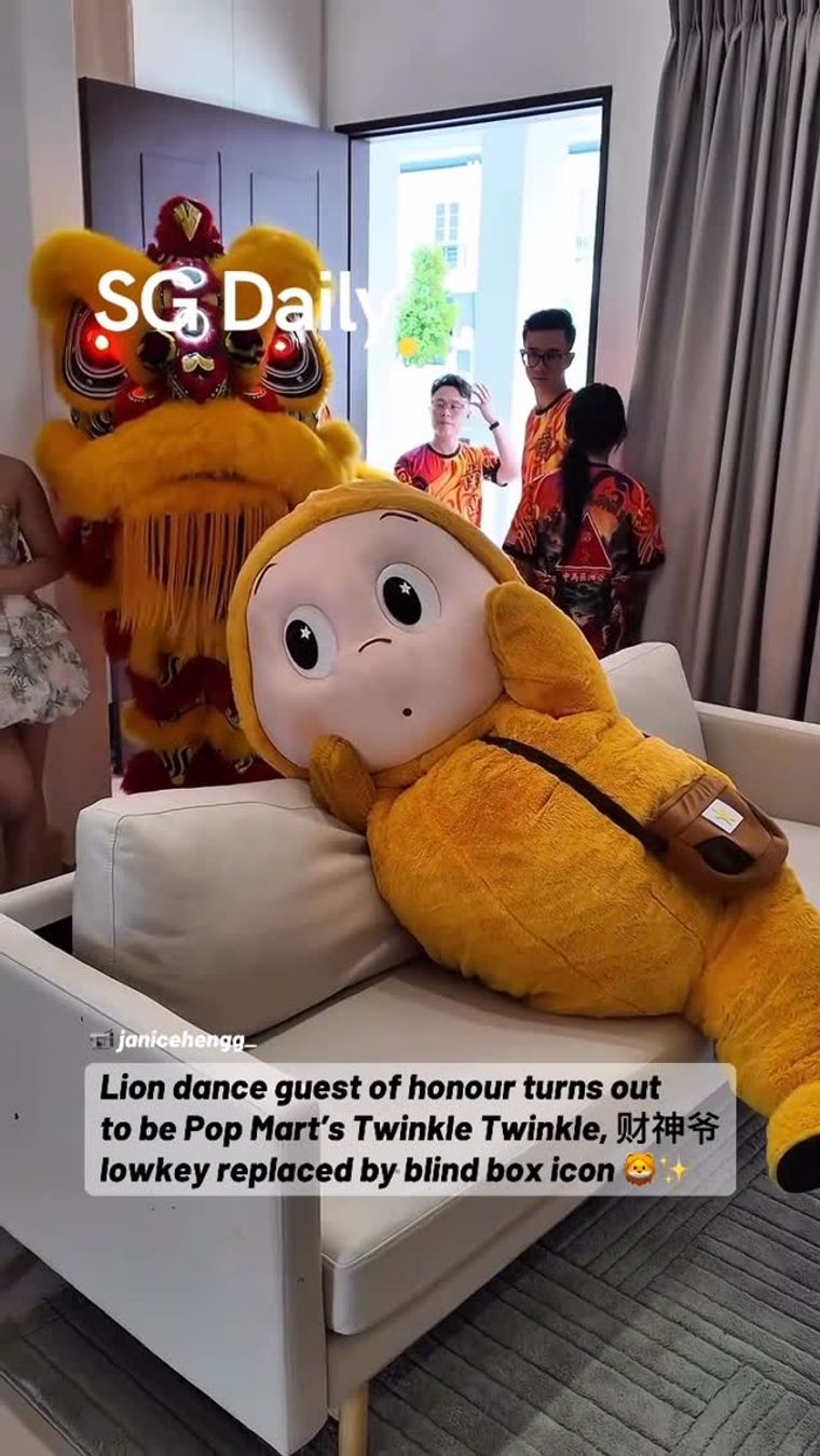 Lion dance guest of honour turns out to be Pop Mart's Twinkle Twinkle