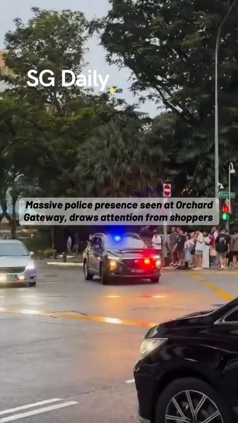 Massive police presence at Orchard Gateway draws shoppers' attention