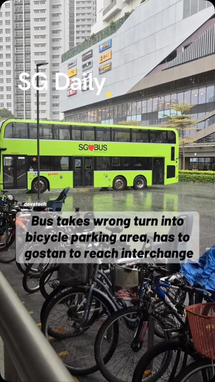Bus Takes Wrong Turn Into Bicycle Parking Area, Has to Reverse to Reach Interchange
