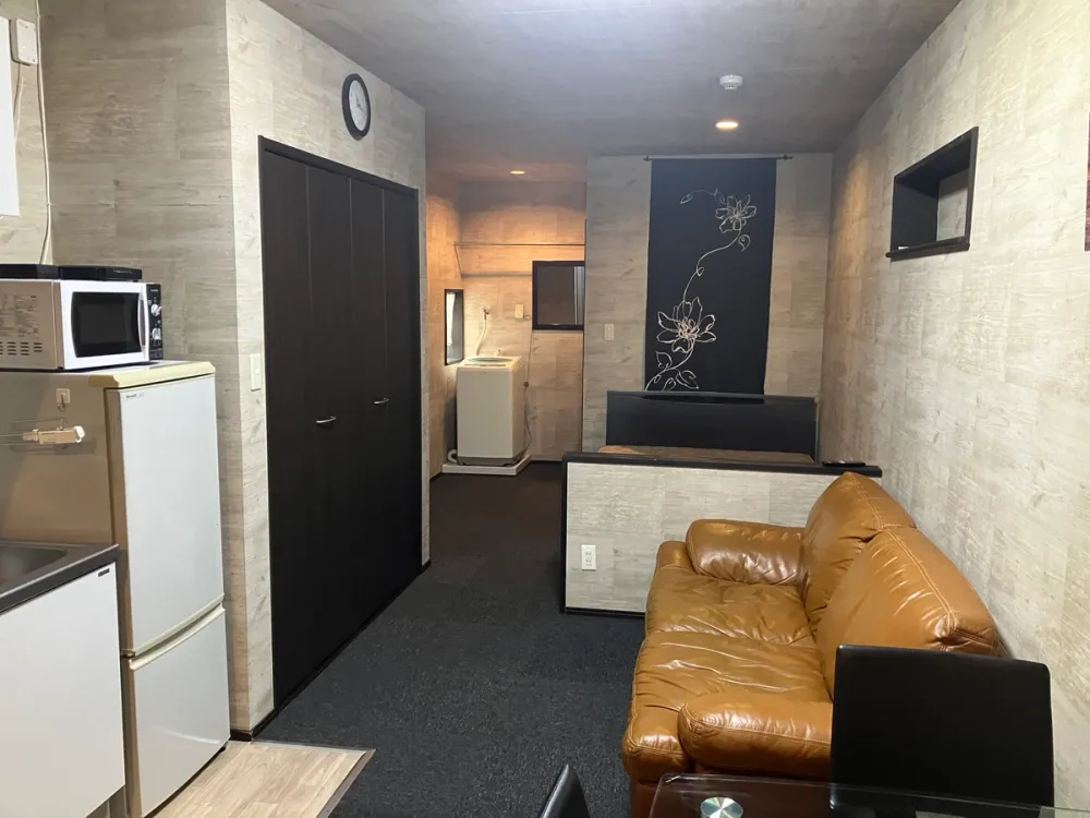 Apollo Properties Osaka fully furnished apartments in downtown Osaka for expats and visitors to Japan at Namba station